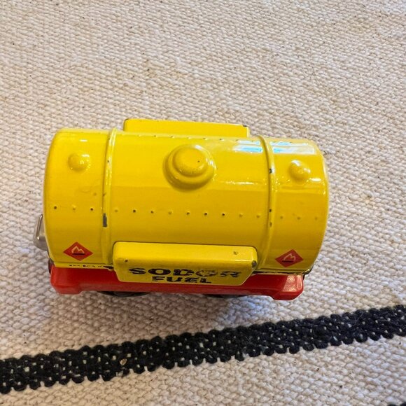 Thomas and Friends Take Along Sodor Fuel Tank Car Dated 2003 - Picture 4 of 6